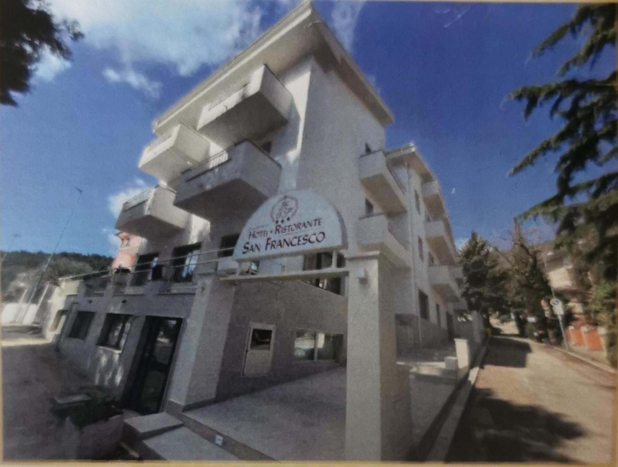 Hotel San Francesco Σαν Τζιοβάνι Ροτόντο Εξωτερικό φωτογραφία