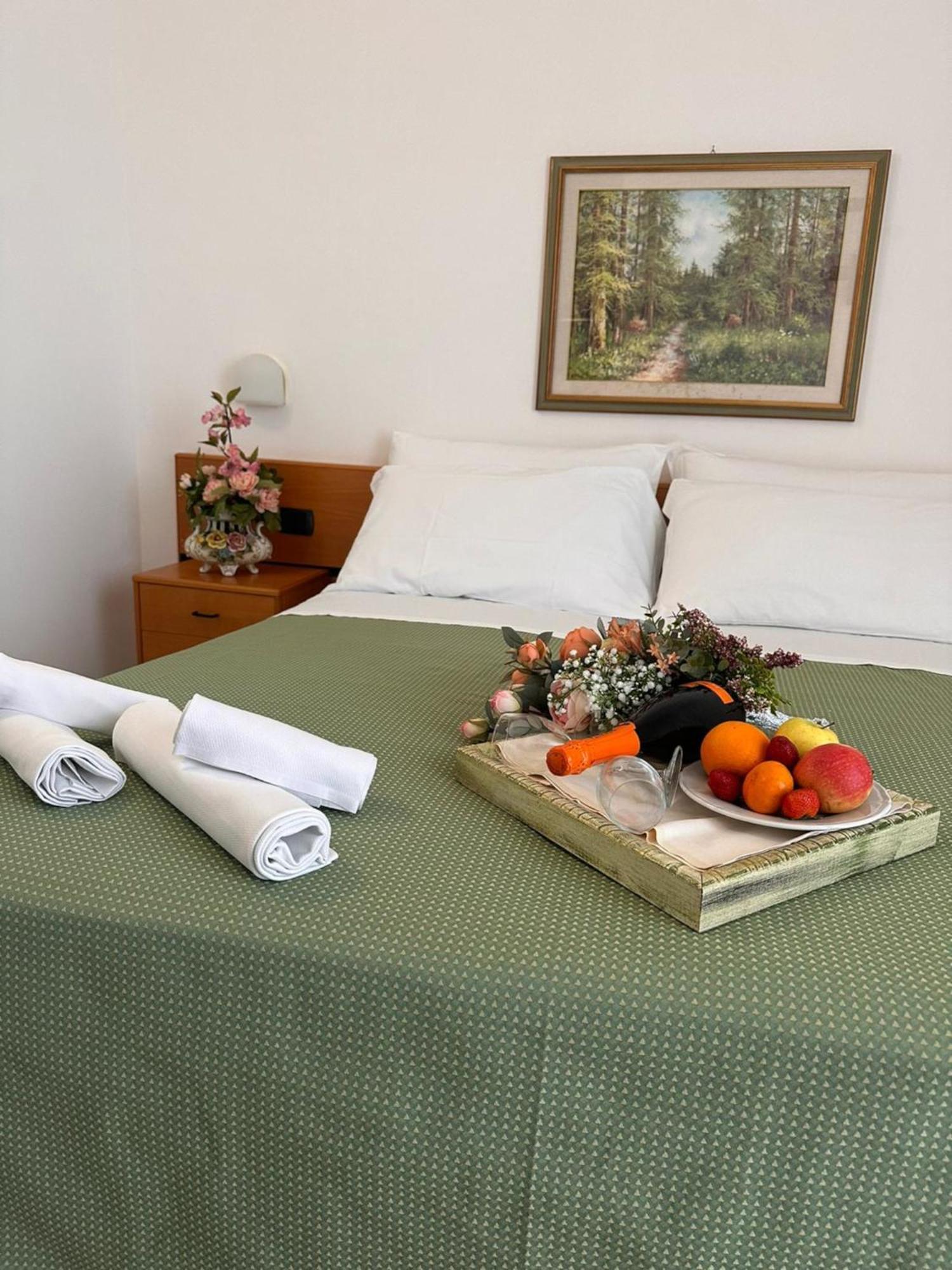 Hotel San Francesco Σαν Τζιοβάνι Ροτόντο Εξωτερικό φωτογραφία