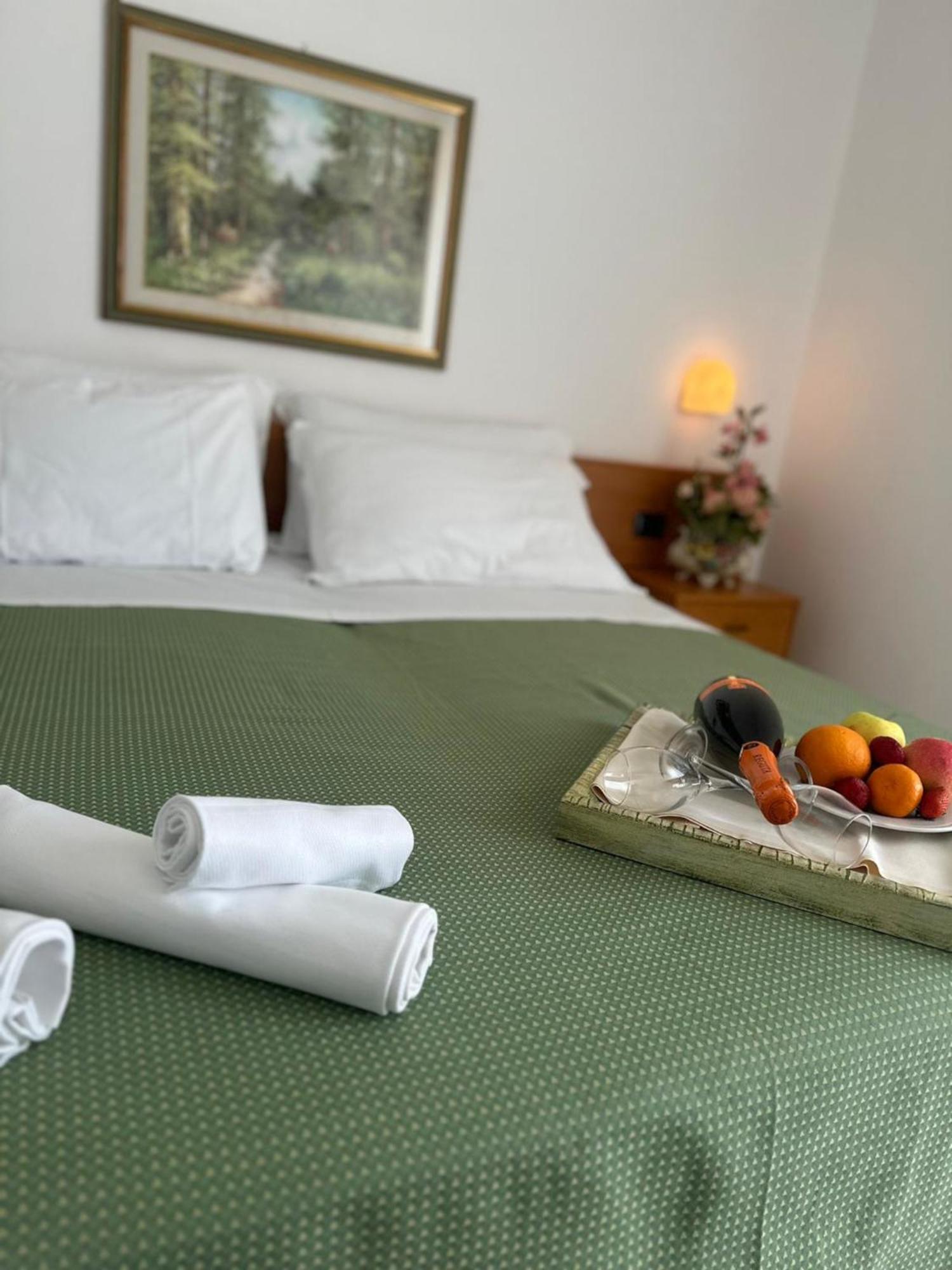 Hotel San Francesco Σαν Τζιοβάνι Ροτόντο Εξωτερικό φωτογραφία