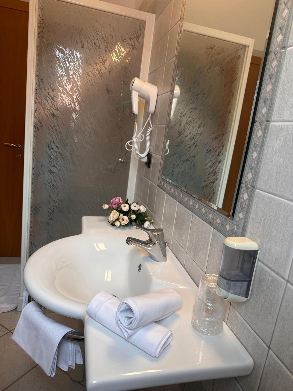 Hotel San Francesco Σαν Τζιοβάνι Ροτόντο Εξωτερικό φωτογραφία